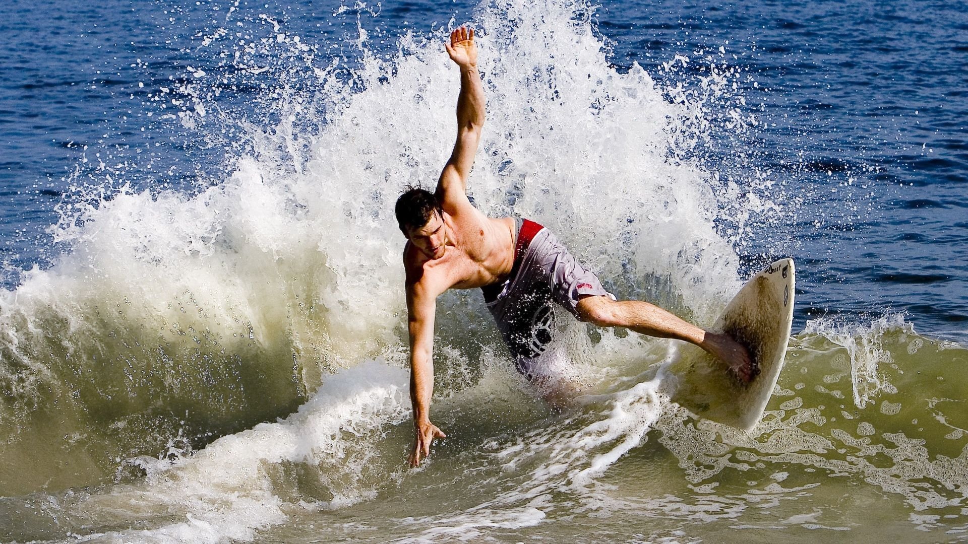 CBA常规赛收官 季后赛席位争夺激烈，cba赛程季后赛规则2020