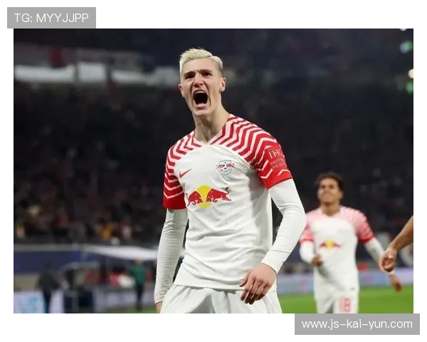 曼联为何宁可少打一人也要换下谢什科