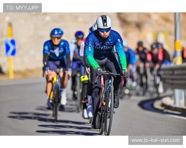 自行车赛突围选手完成绝地反超