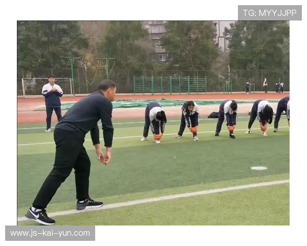 举重训练成青少年体能提升项目被学校采纳